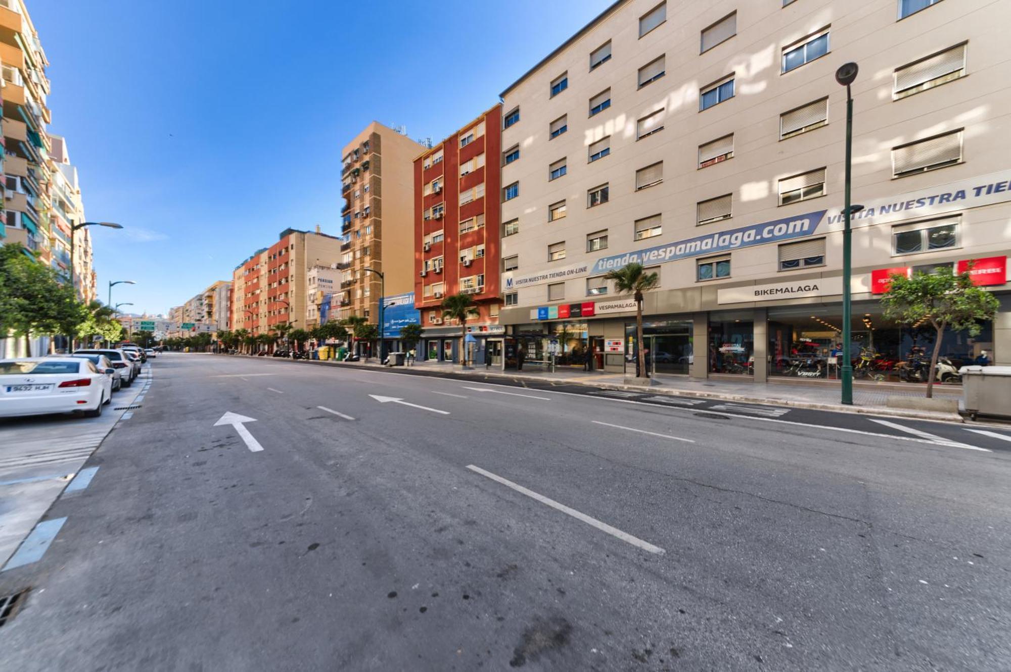 Holidays2Malaga Train Station Area Camera foto